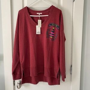 NWT Z Supply Modern V-Neck Weekender Sweatshirt in Ruby, Size L